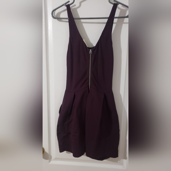 Aritzia Wilfred pocket pleated dress mini - Picture 2 of 3